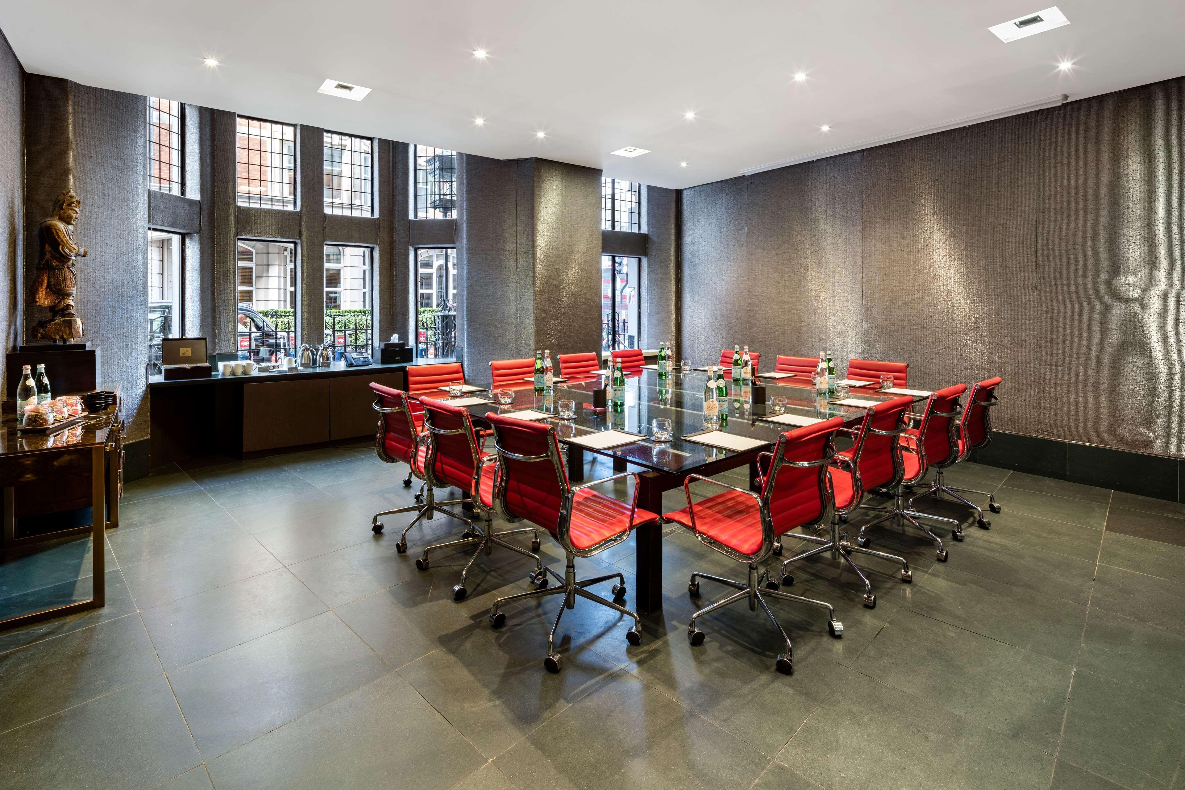 Hotell Radisson Blu Hotel, Bloomsbury 4*