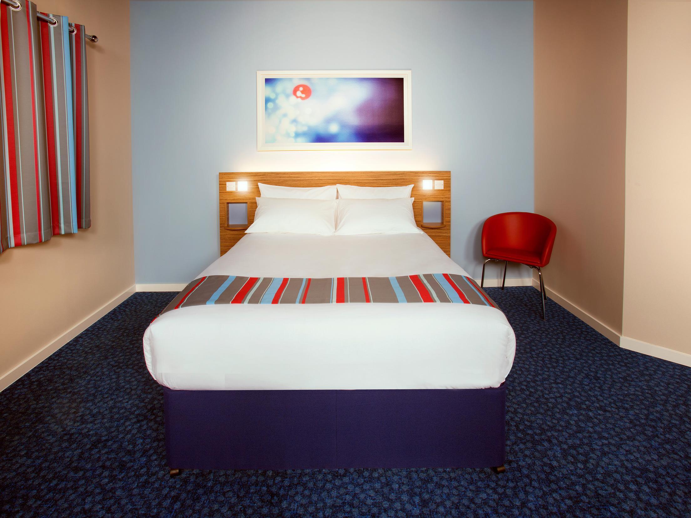 Travelodge Road Hotel 3*