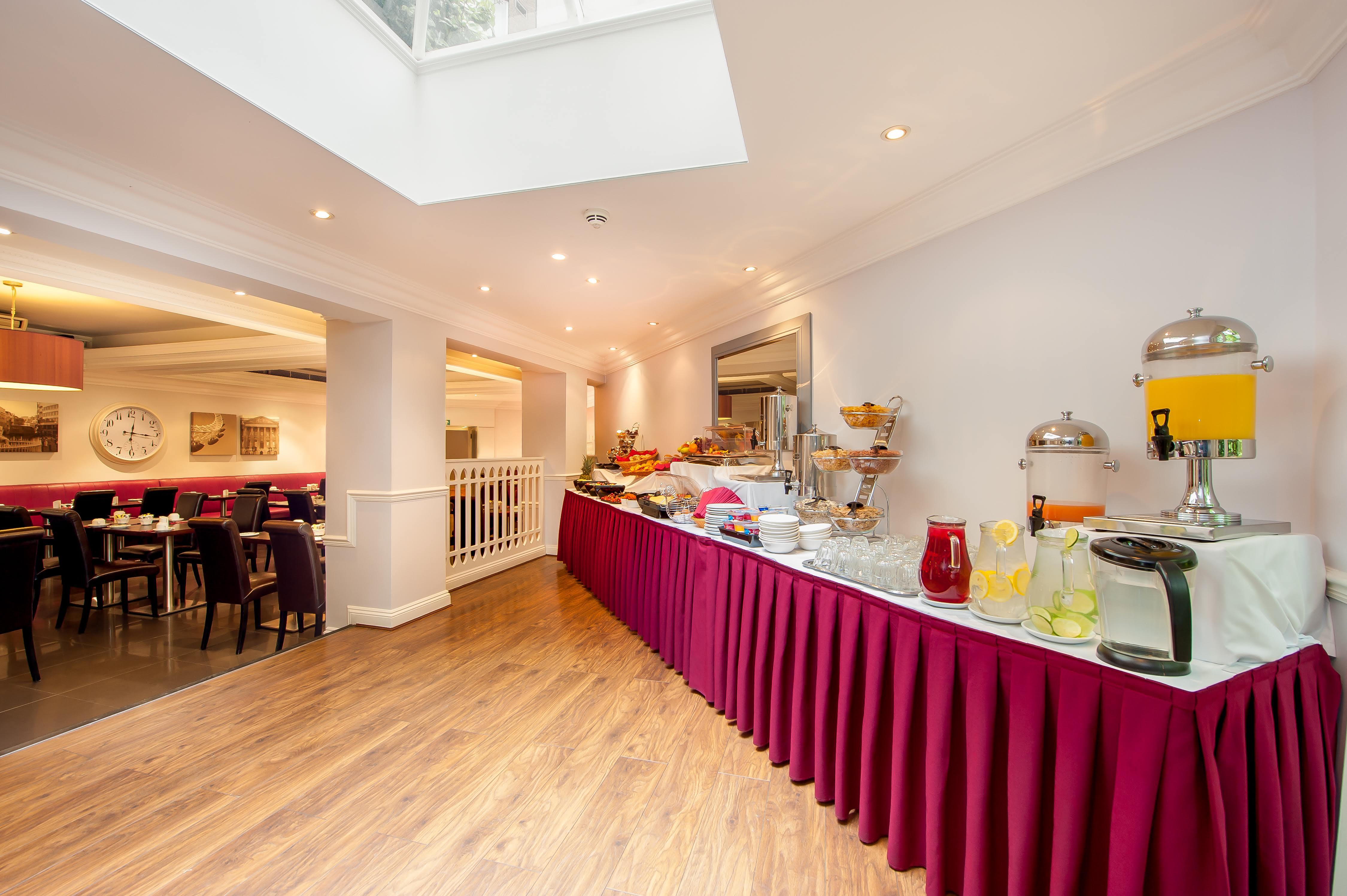 Hotel Mercure Kensington 4*