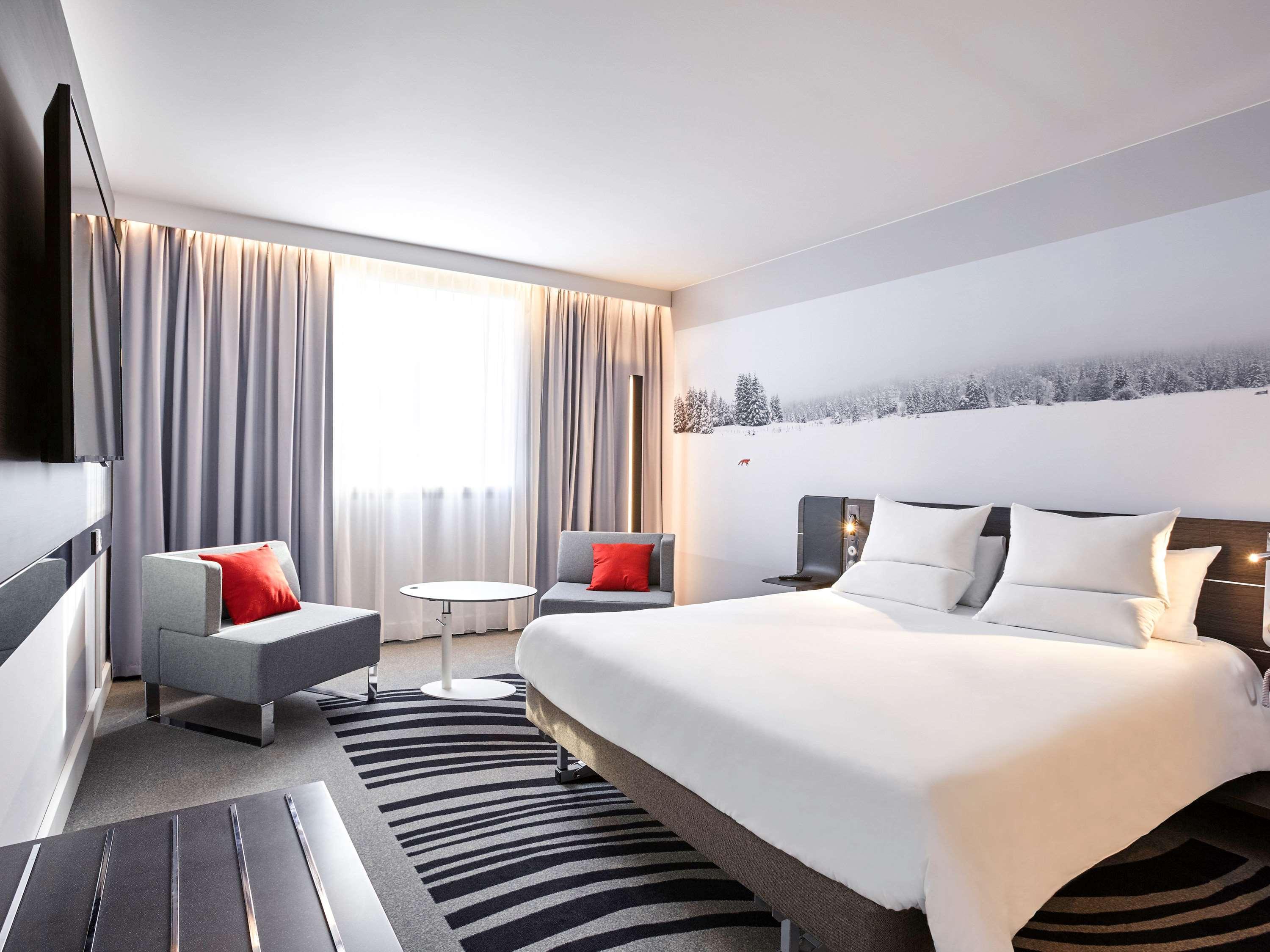 Novotel Bridge Hotel 4*