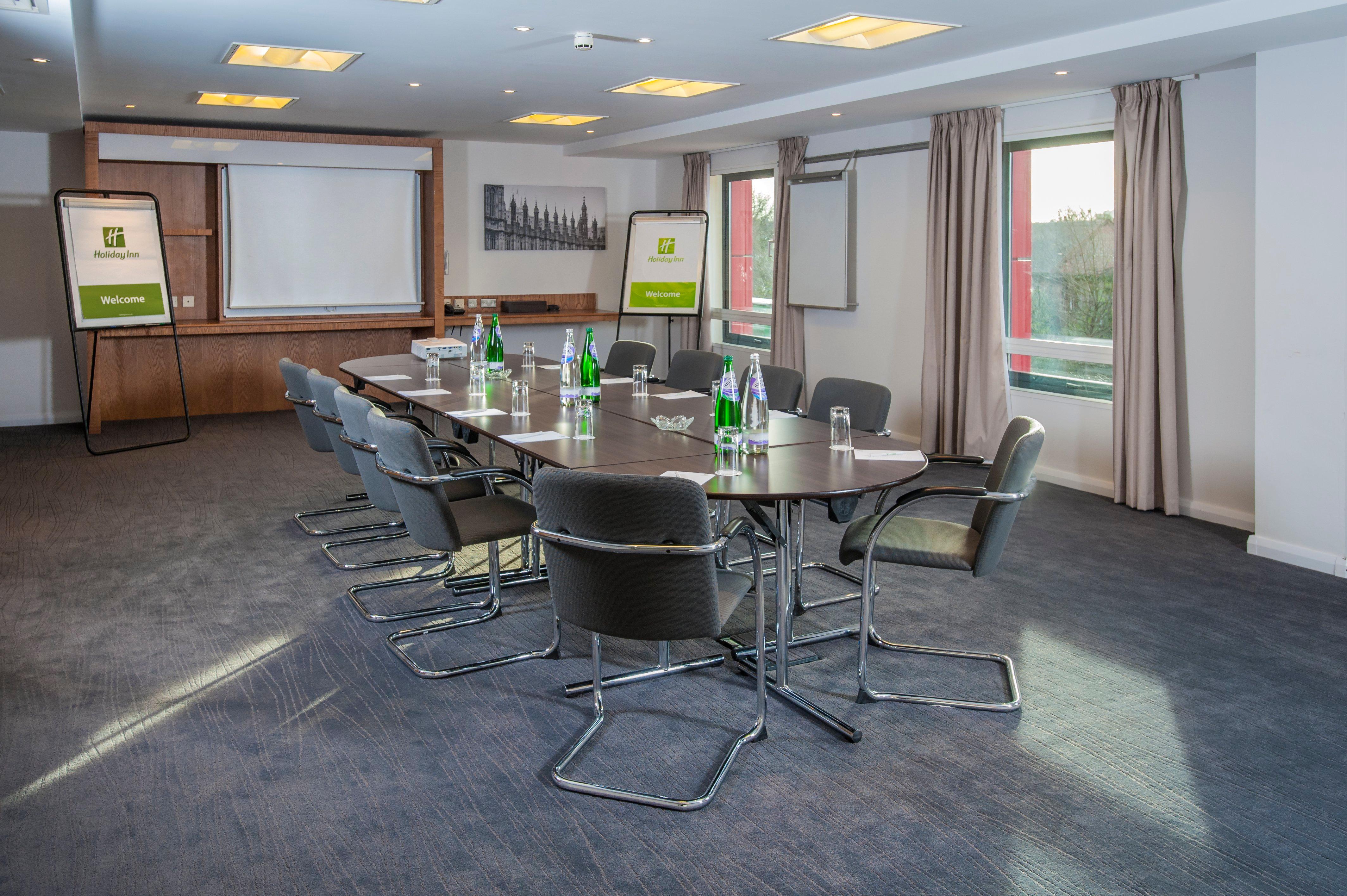 Hotel West By Ihg London