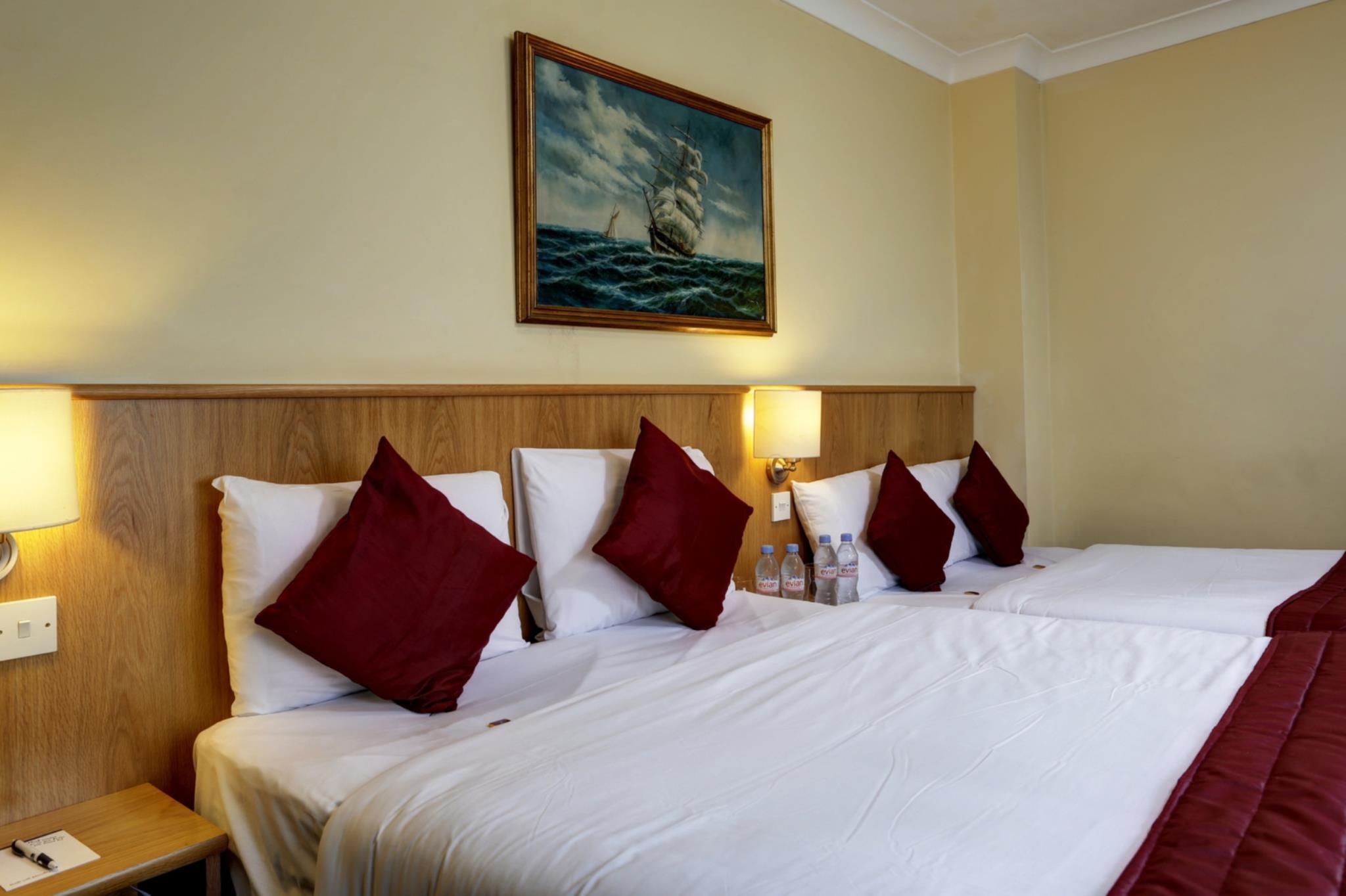 Hotel Western Highbury 3*