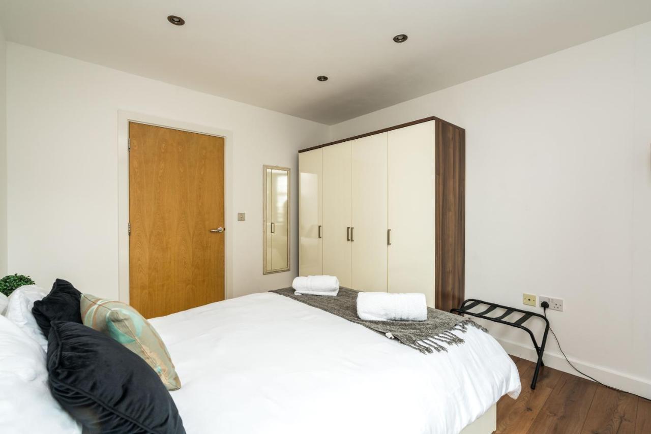 Fast Internet One Bedroom In Greater London, Id Required Appartamento Londra