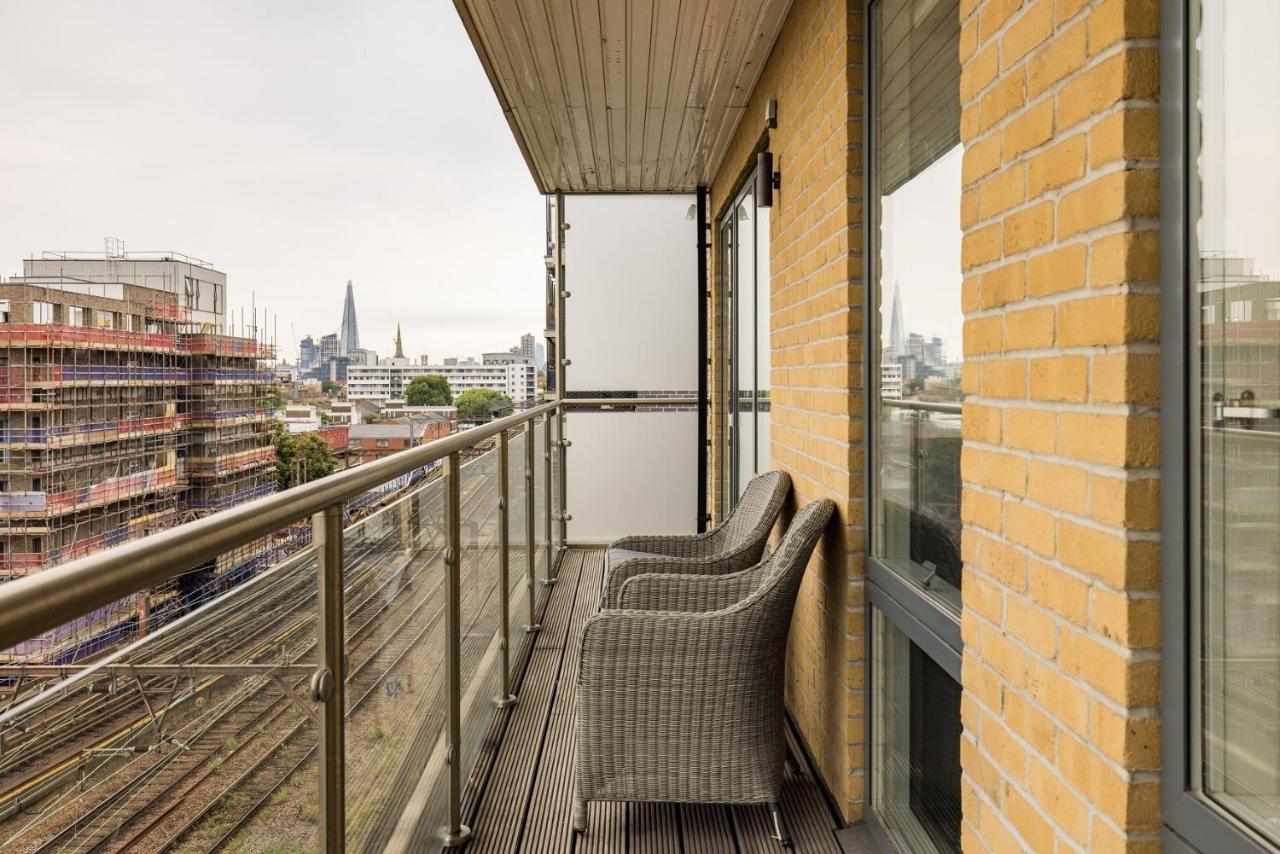 Lägenhet The Limehouse Classic - Endearing 2bdr Flat With Balcony *
