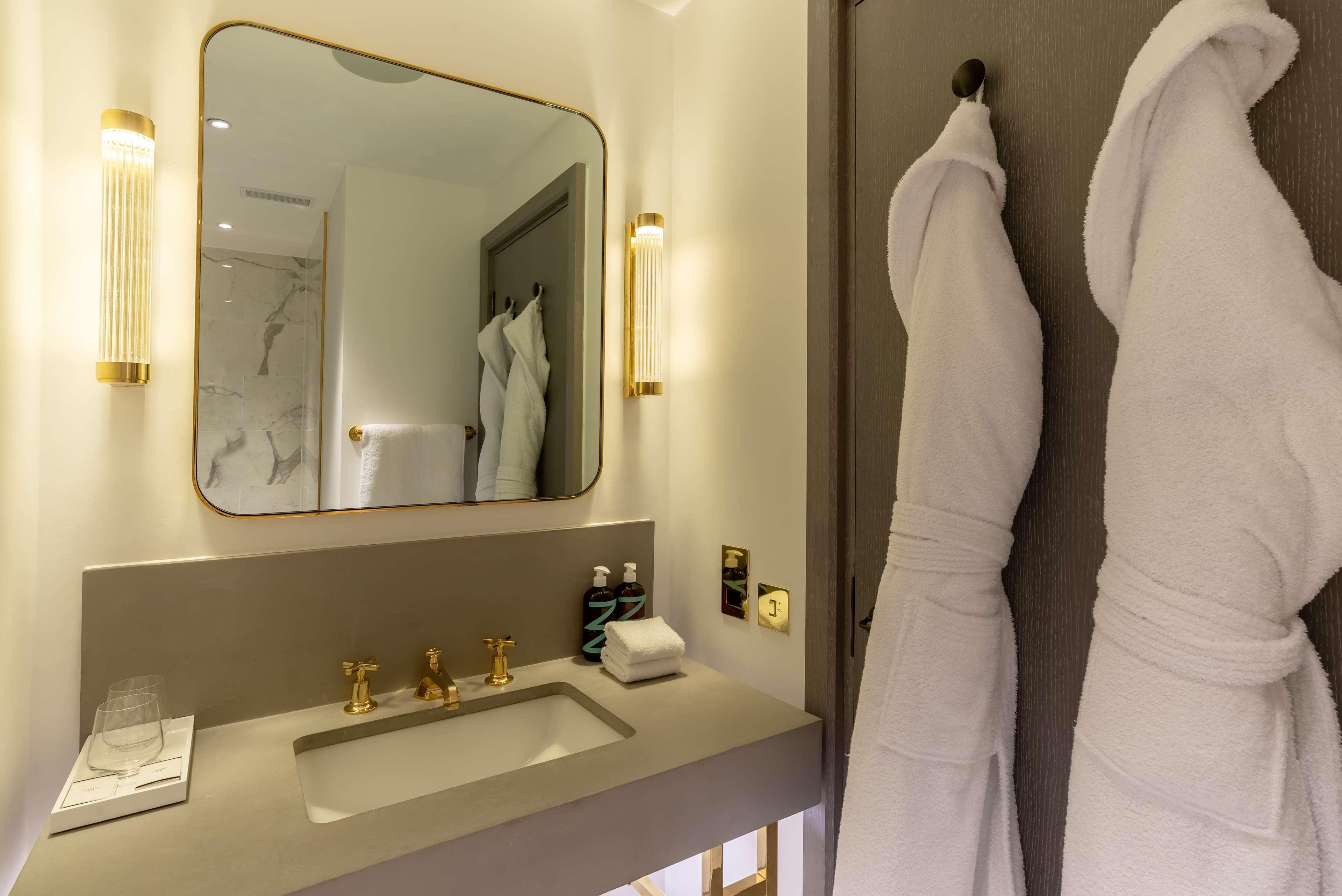 Hotell Hart Shoreditch London, Curio Collection By Hilton London
