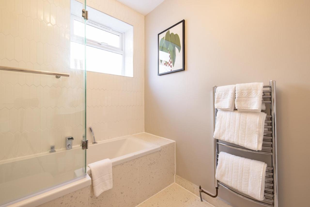 The Fulham Bolthole - Beckoning 2bdr Flat With Garden Lejlighed *