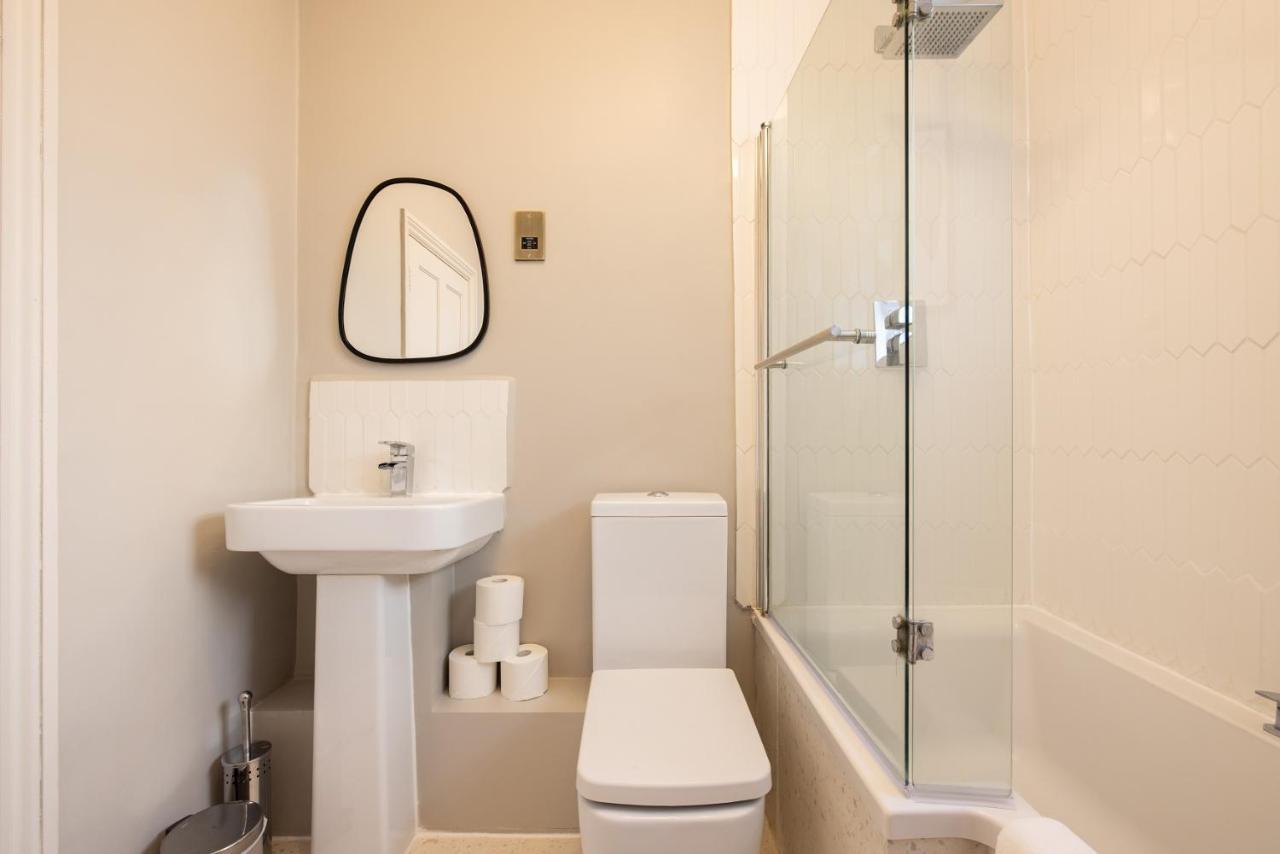 Lejlighed The Fulham Bolthole - Beckoning 2bdr Flat With Garden London