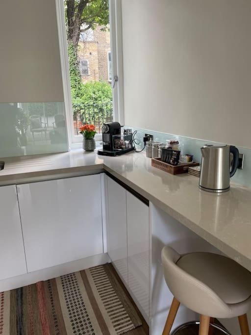 Stylish 3-bedroom Flat In Kensington *