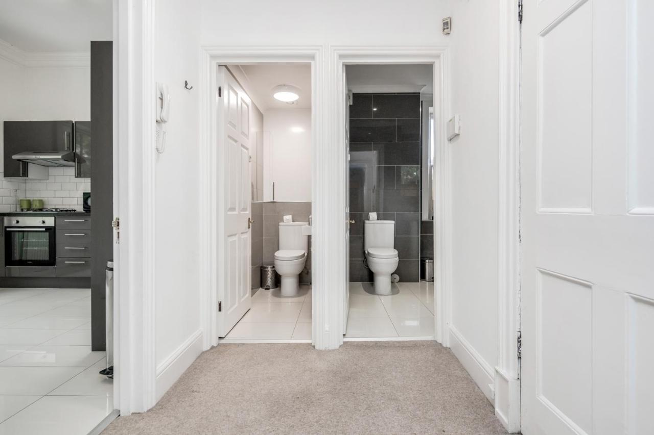 Premium Over Looking Canary Wharf Towers Appartement Londen