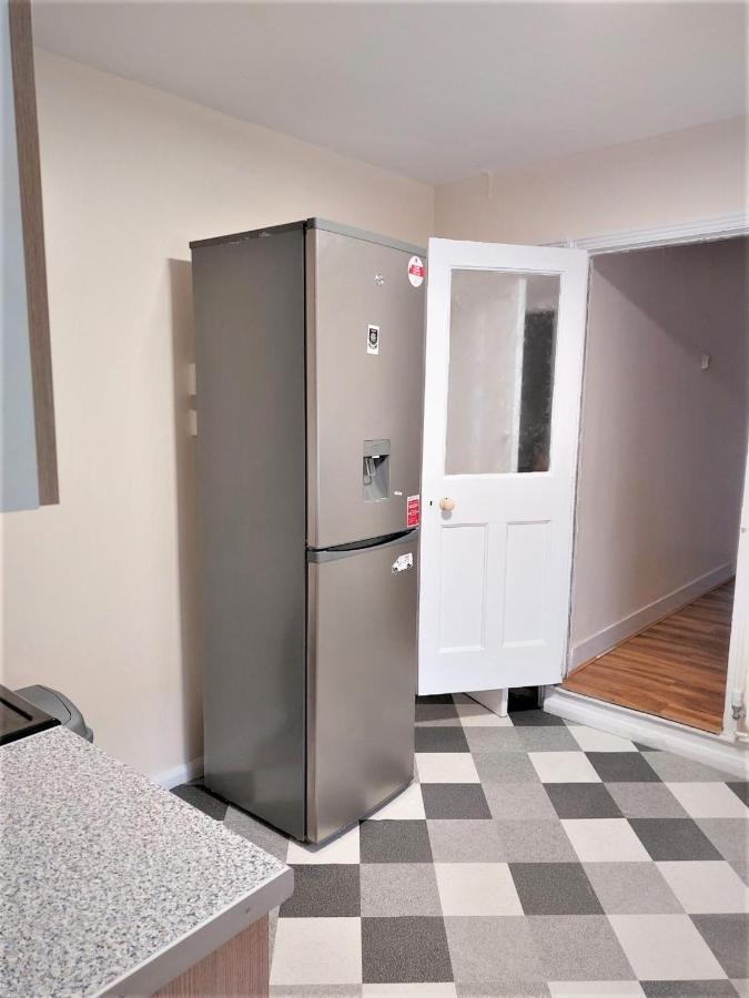 Cheerful 3 Bedroom In Greater Hébergement de vacances Londres