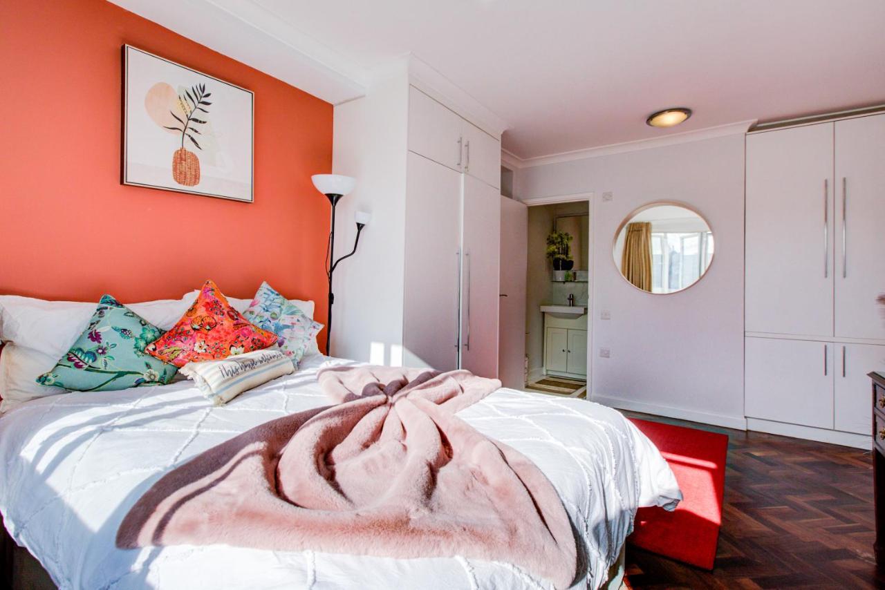 Appartement 3-bedroom, 3-baths In Super Posh Marylebone, Central London, W1 *