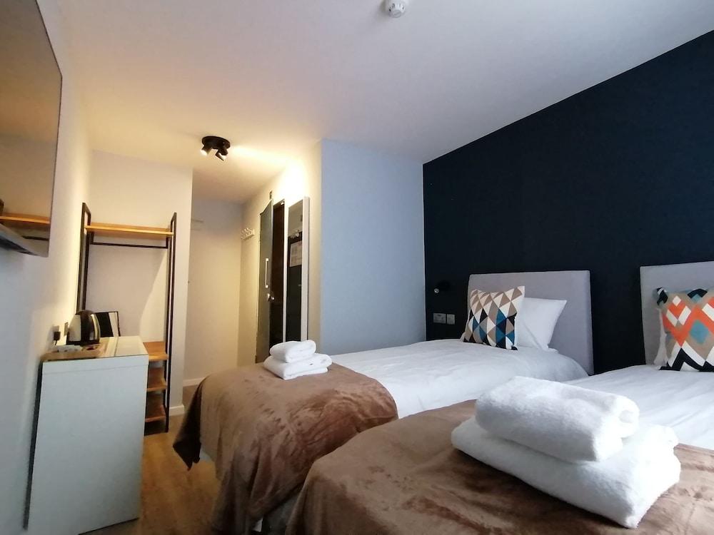 Hotell Craven Gardens 3*