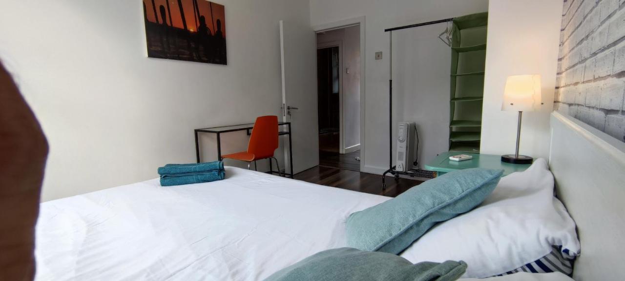 Location Location Location, Whole For You! Apartment *