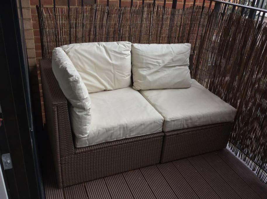 Spacious 2 Bed In Location London