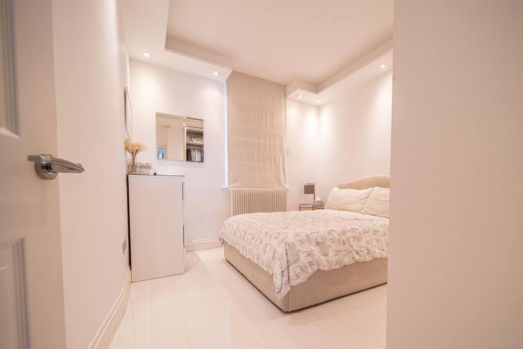 Gorgeous Light Contemporary In Notting Hill Lägenhet