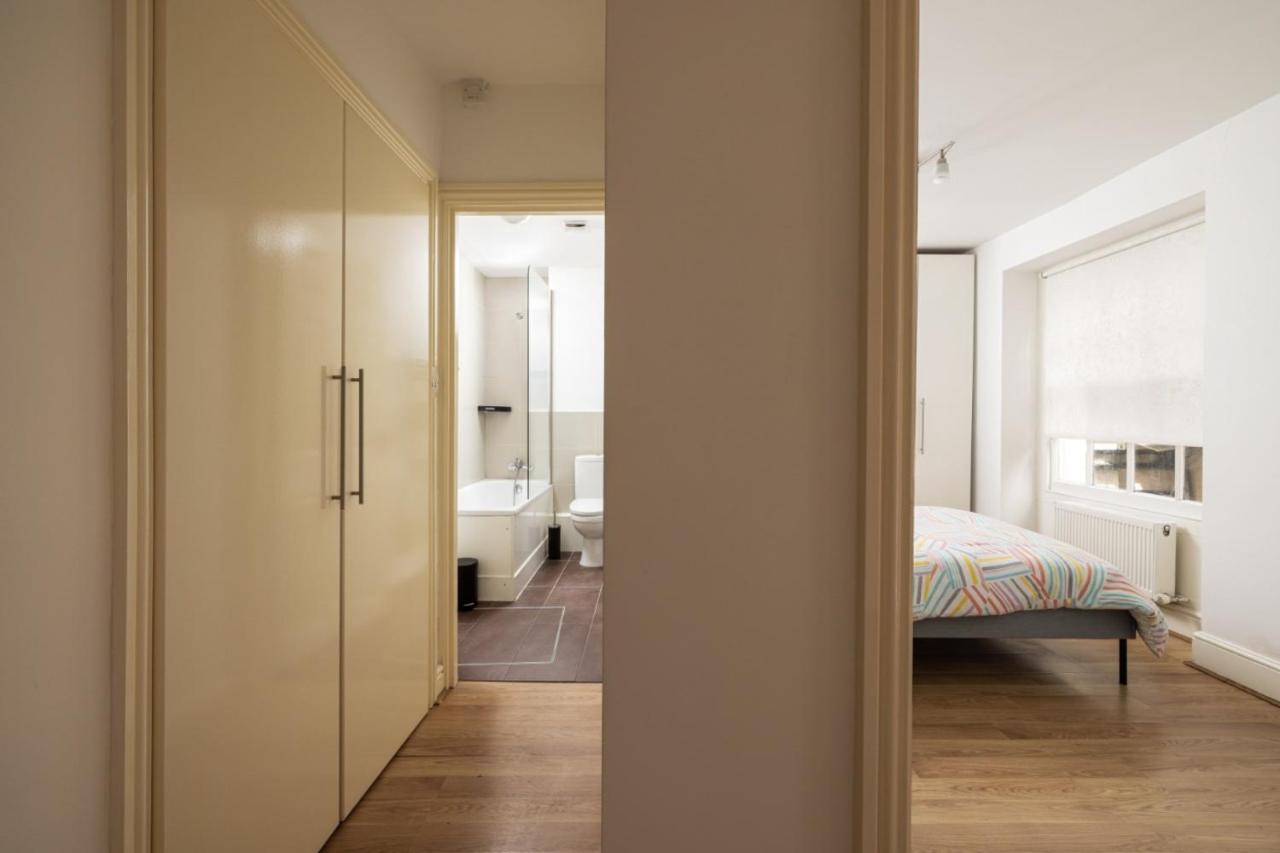 Apartment Mornington Crescent London