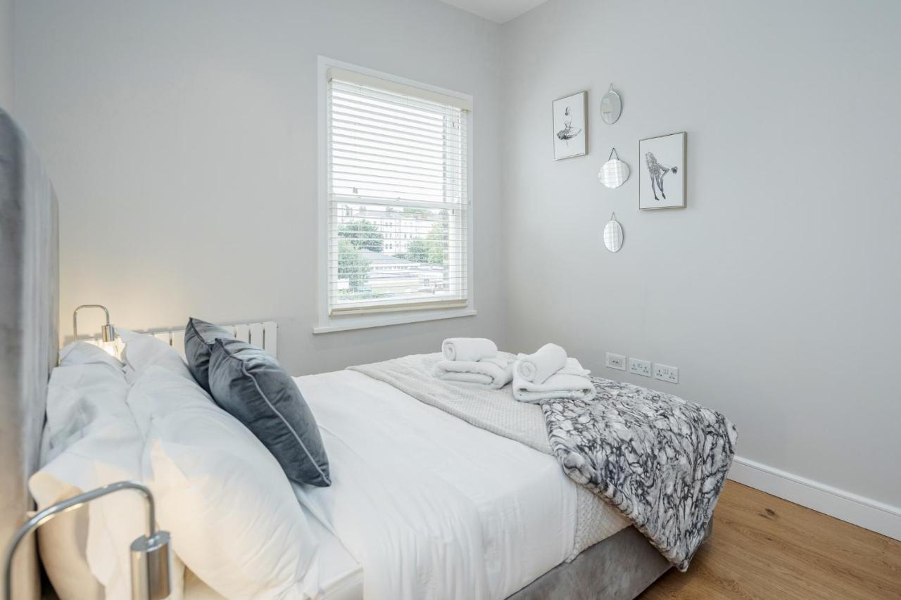 Beautiful 2 Bedrooms Split Level Fulham Appartamento