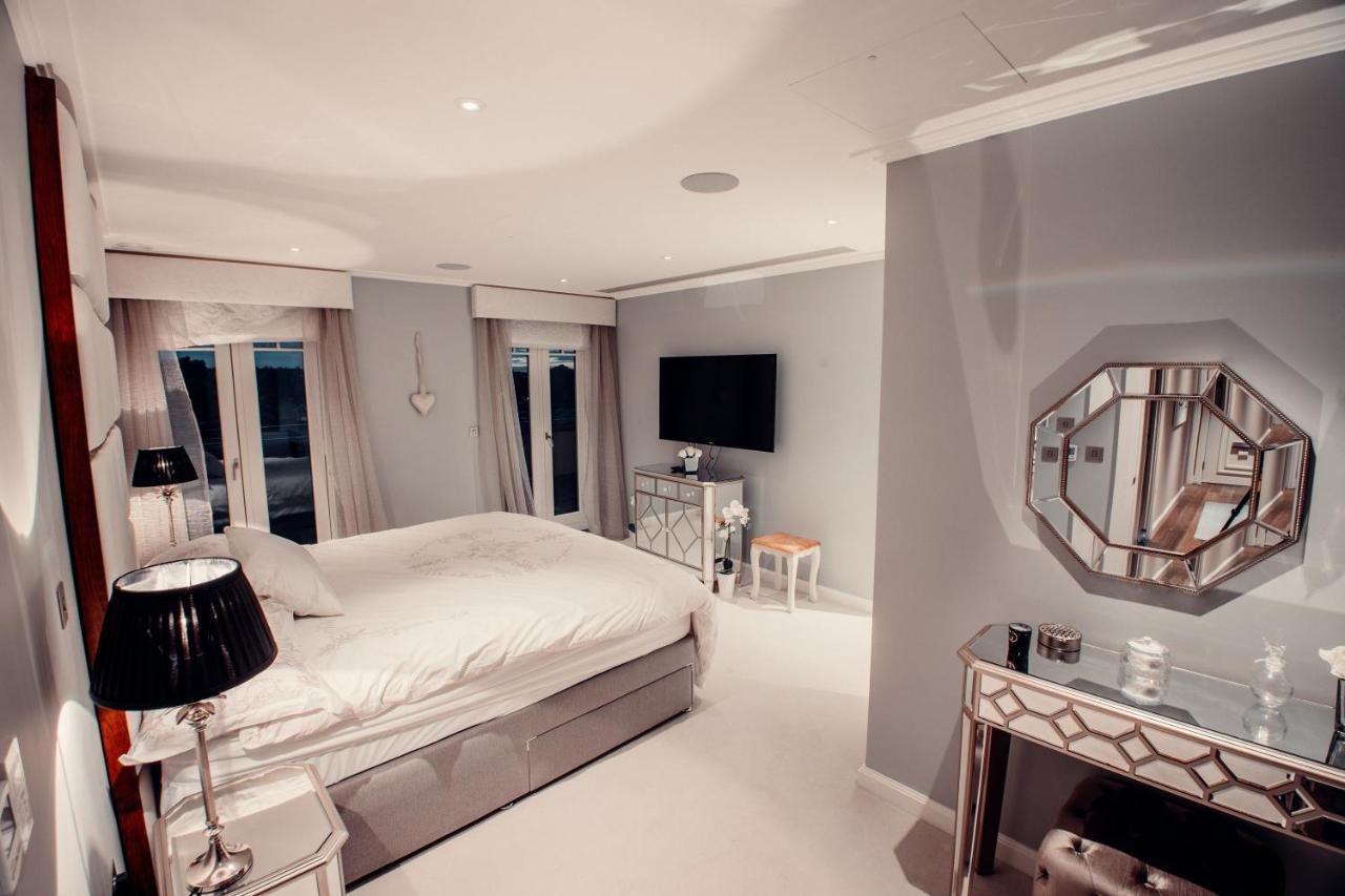Lägenhet Lovely 4/bdr Penthouse W/ Lovely Views