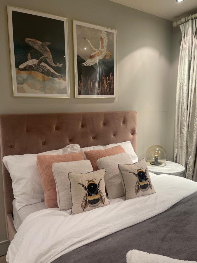 Chelsea Riverside Morden, Chic One Bed Appartement