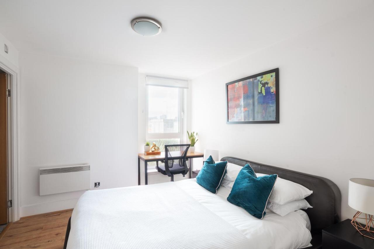 Riverside Balcony Apartments, 10 Minutes From Oxford Circus Appartement *