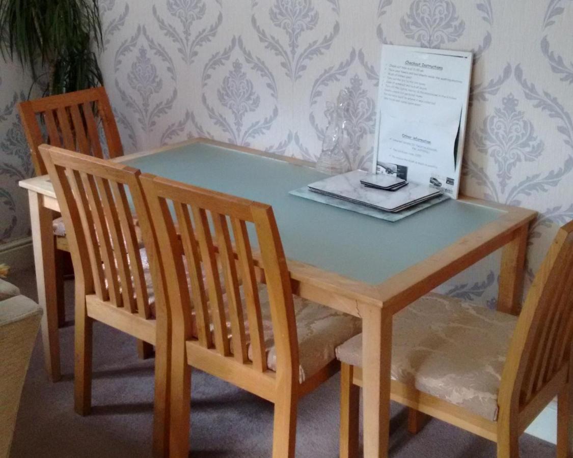 Apartment 2 Bedrooms & 2 Bathrooms With An Ensuite *