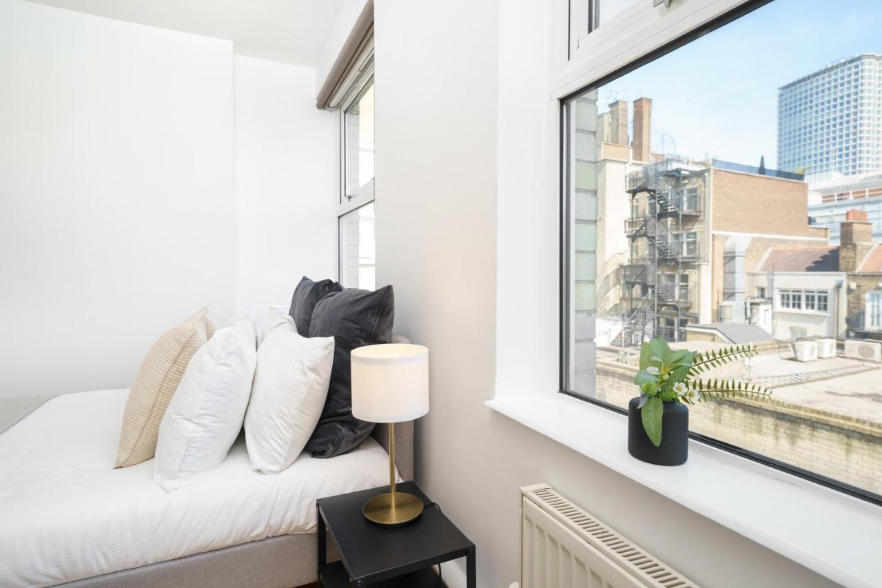 Location Oxford Str, Soho 2 Bedr, 3 Beds, 2 Bath Apartment *