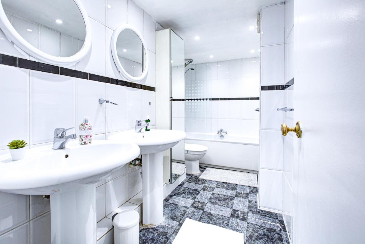 Gorgeous 4 Bedrooms, 5-baths House In Near Edgware Road, Oxford Street, Hyde Park Londra