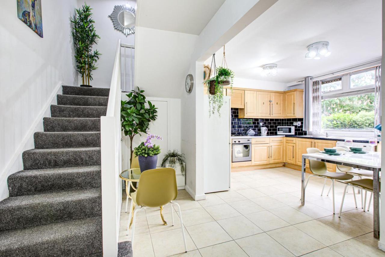 Gorgeous 4 Bedrooms, 5-baths House In Near Edgware Road, Oxford Street, Hyde Park Londen