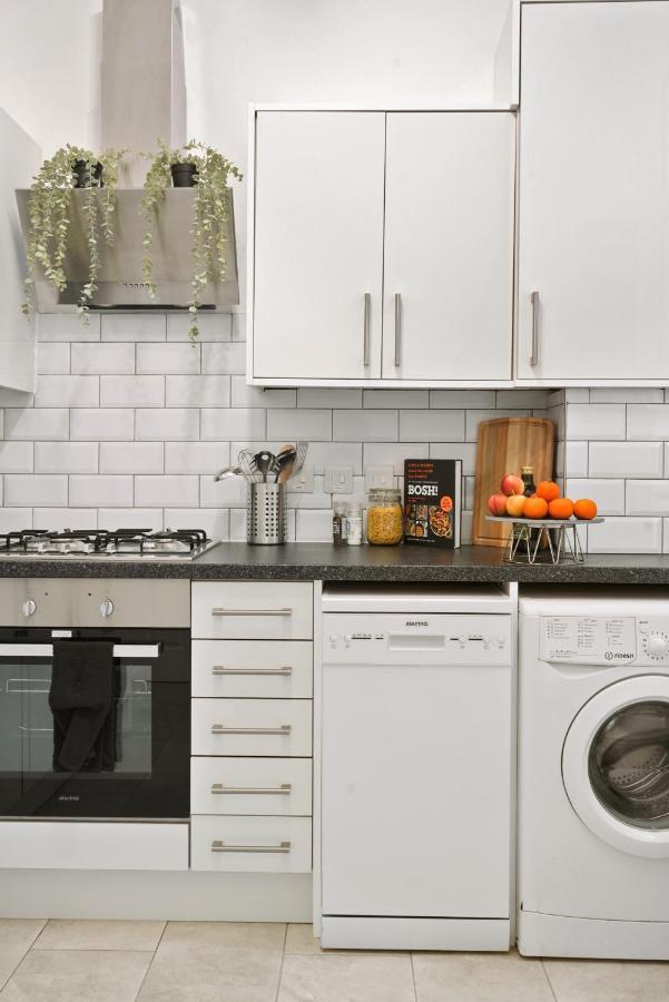 House In Tubbs Holiday home London