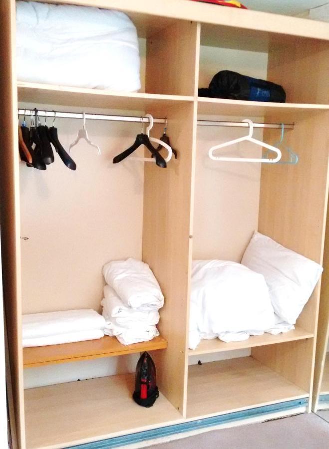 Apartment 2 Bedrooms & 2 Bathrooms With An Ensuite *