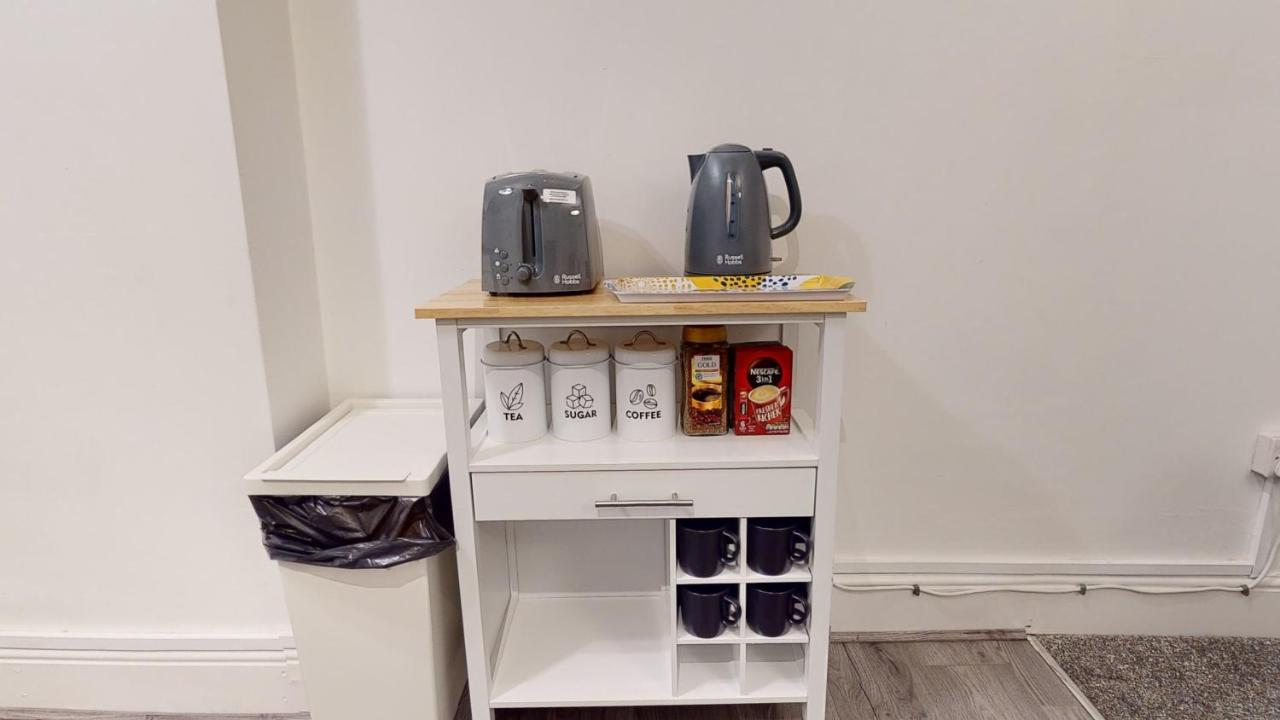 Camden Reach - Engels 2 Bedroom London