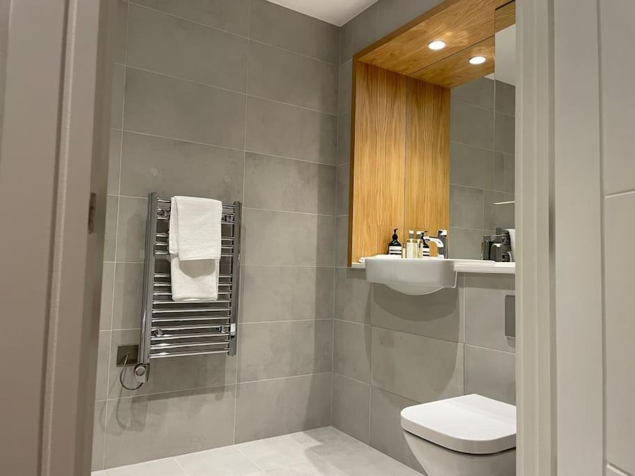 Thats The Pad - 2 Bedroom Pied-a-terre In Wimbledon Leilighet London