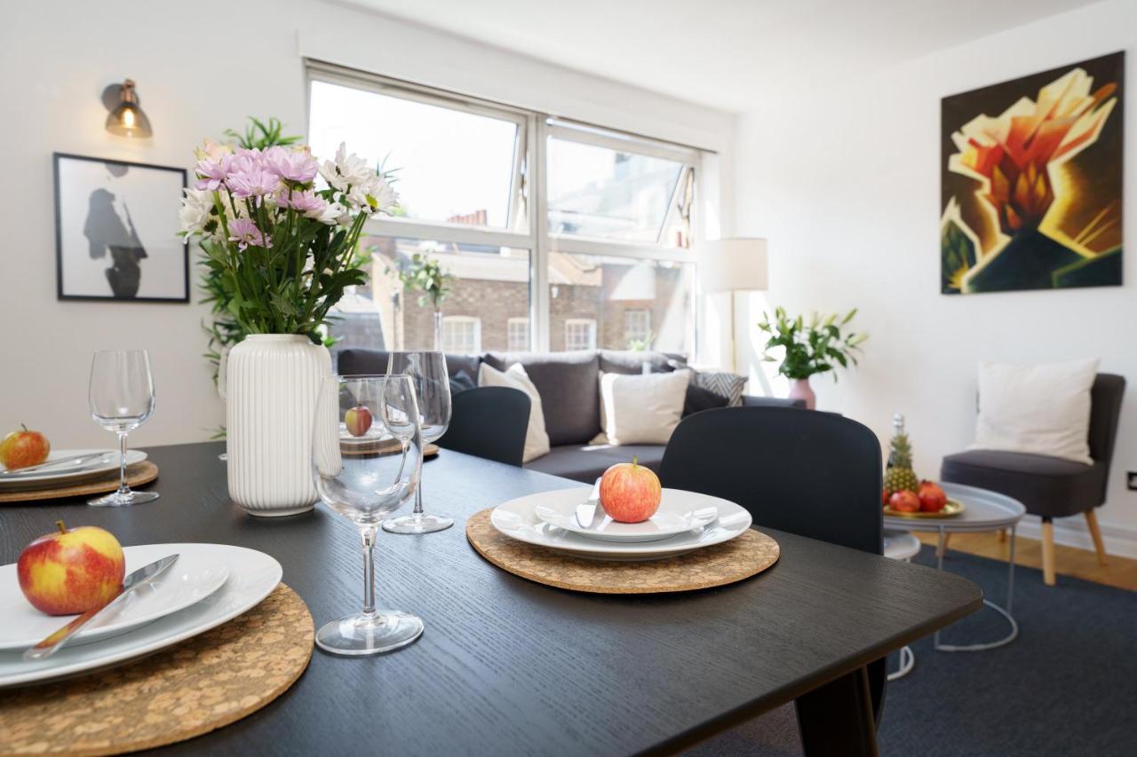 Location Oxford Str, Soho 2 Bedr, 3 Beds, 2 Bath Apartment *