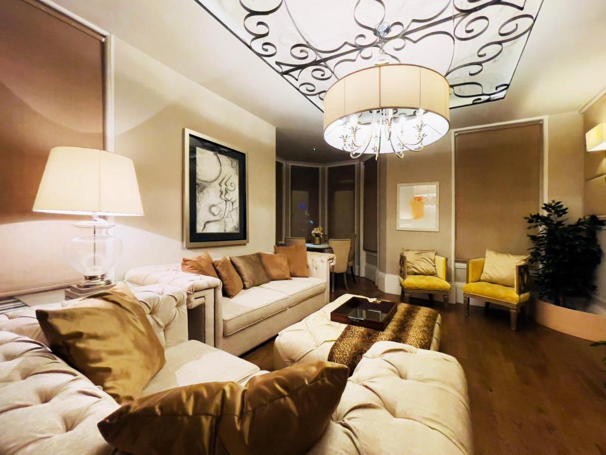 Elizabeth's Place - London's Hidden Gem * London