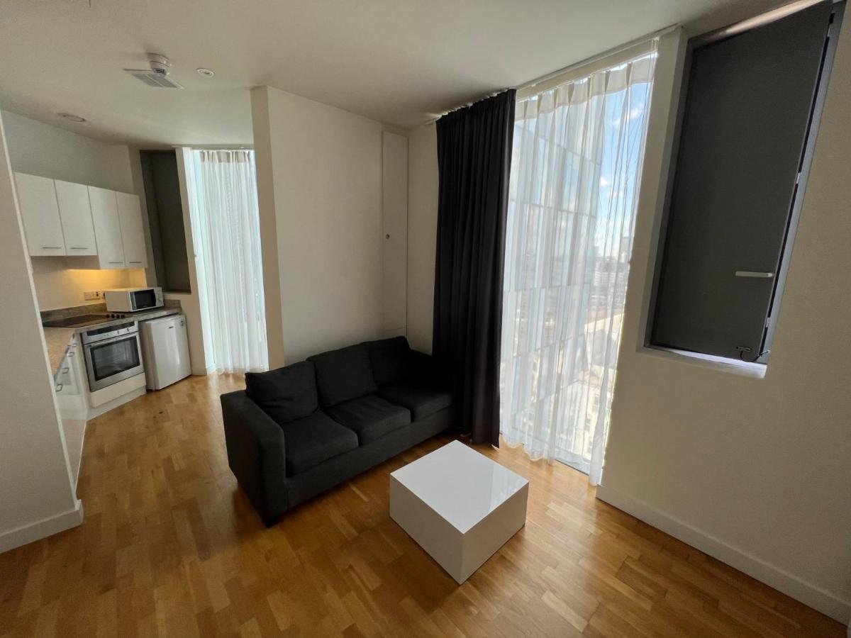 Studios, And Private Bedrooms With Shared Kitchen At Chapter Kings Cross In Appartement Londres