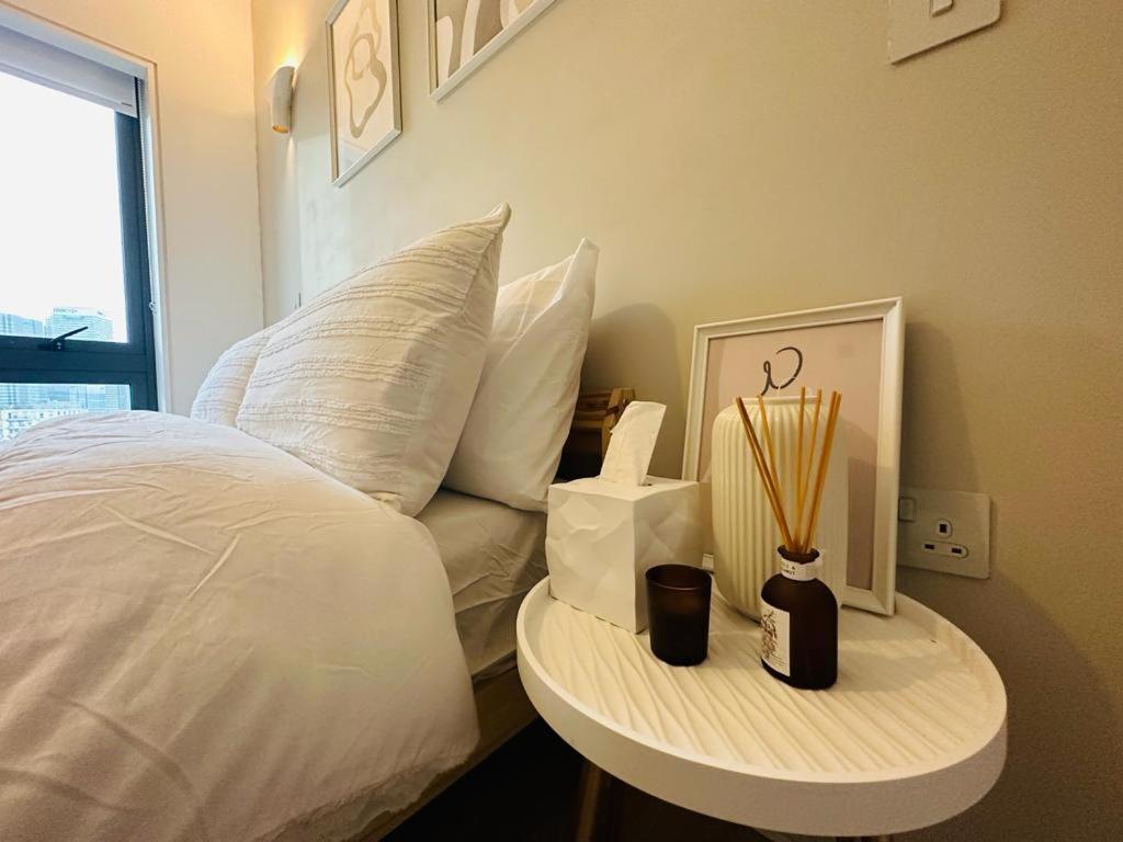 Canary Wharf & O2 Penthouse Apartment