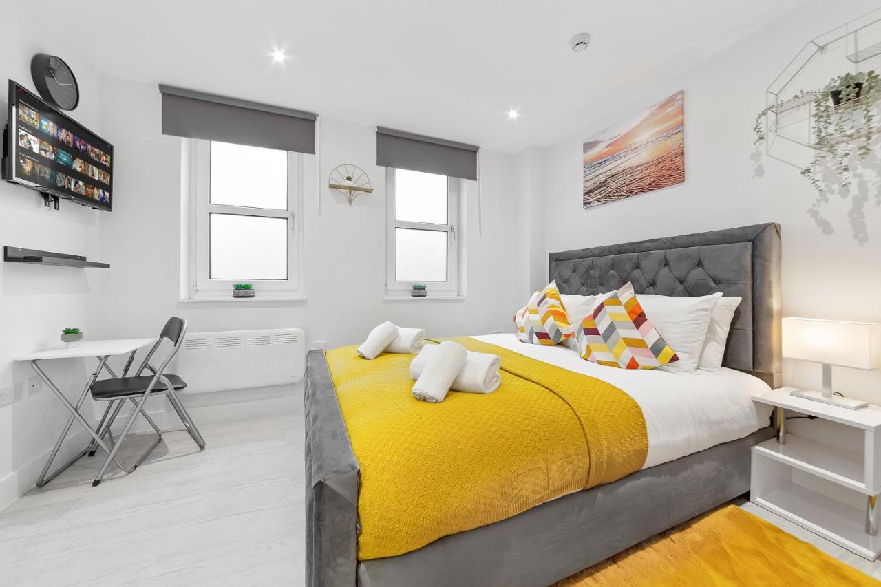 Crystal Palace Suites * London