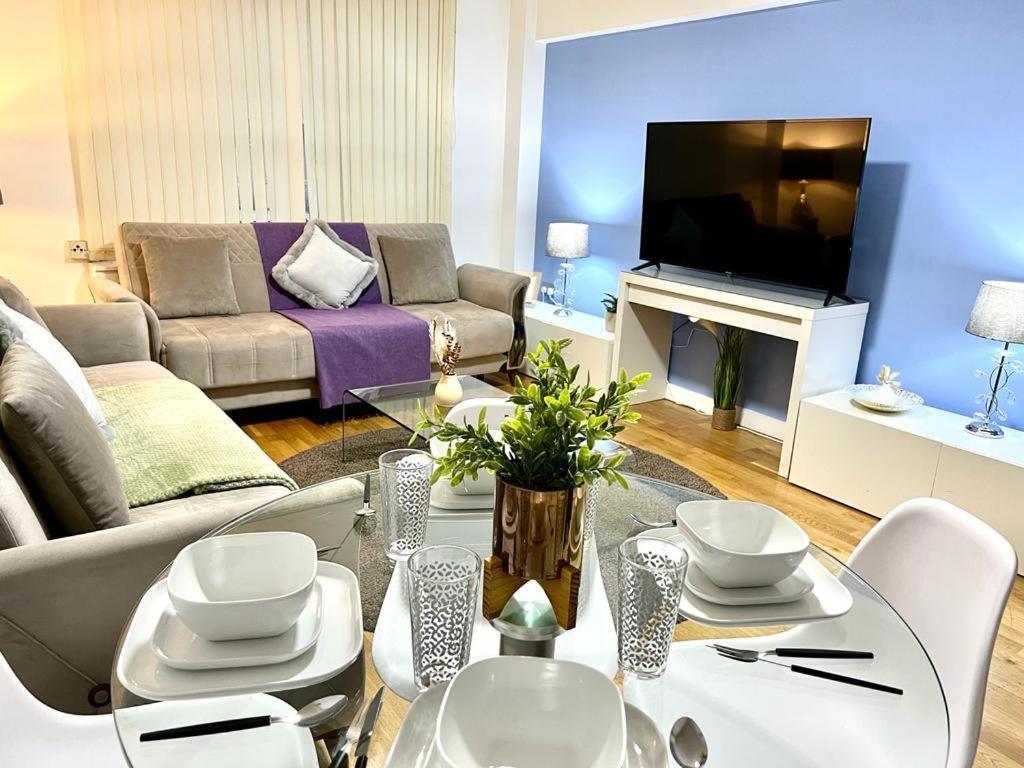 Lägenhet Central 2 Bedroom *