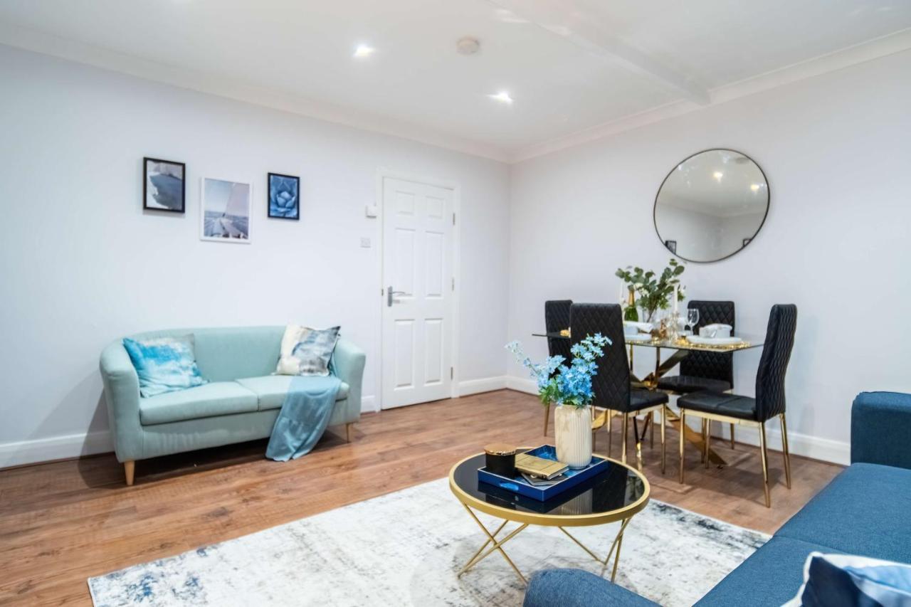 Kensington High 2 Bedroom Appartamento