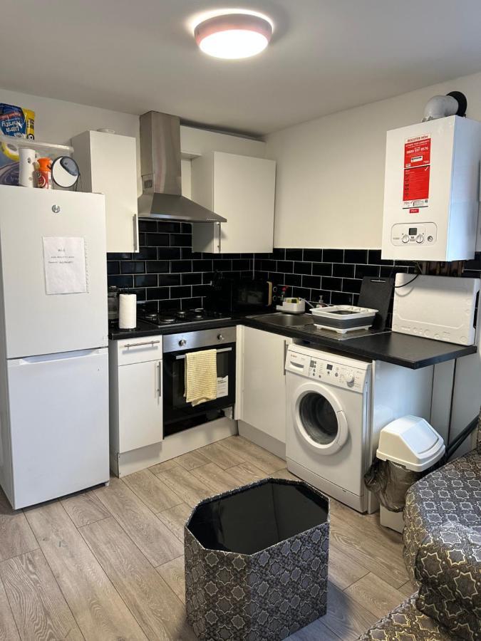Lägenhet Beautiful Street First Floor One Bedroom B Walthamstow