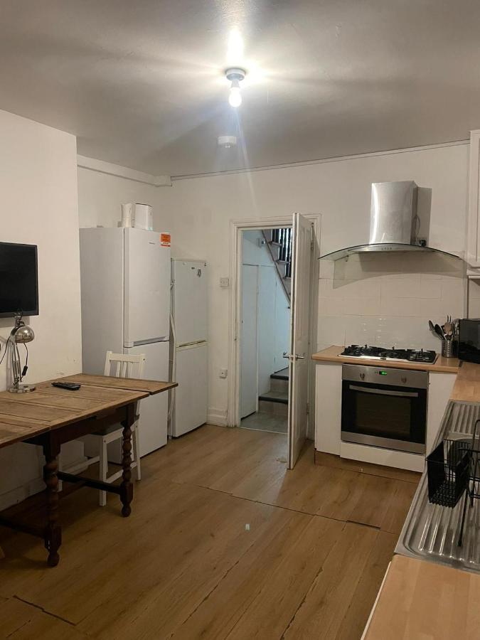 Privatunterkunft Balham, South Spacious 1, 6 Available *