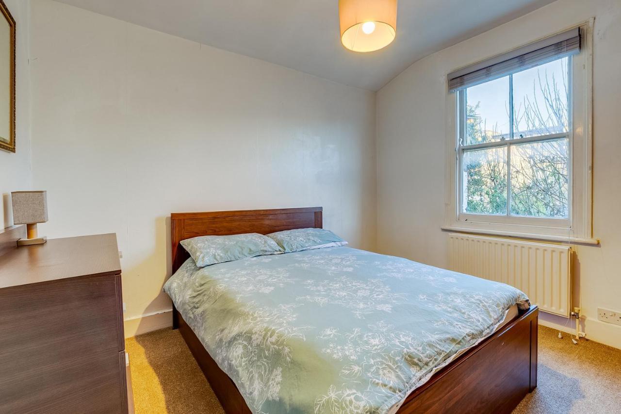 Appartement Lovely Place, Perfect For Family And Business Travellers Ideally Located Between The Commons Londen