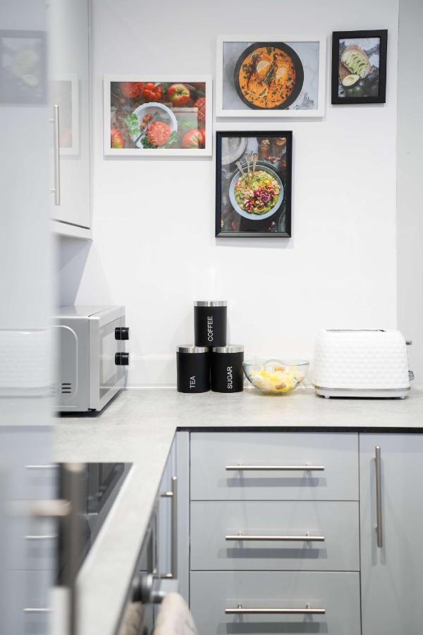 Kensington High 2 Bedroom Appartamento Londra