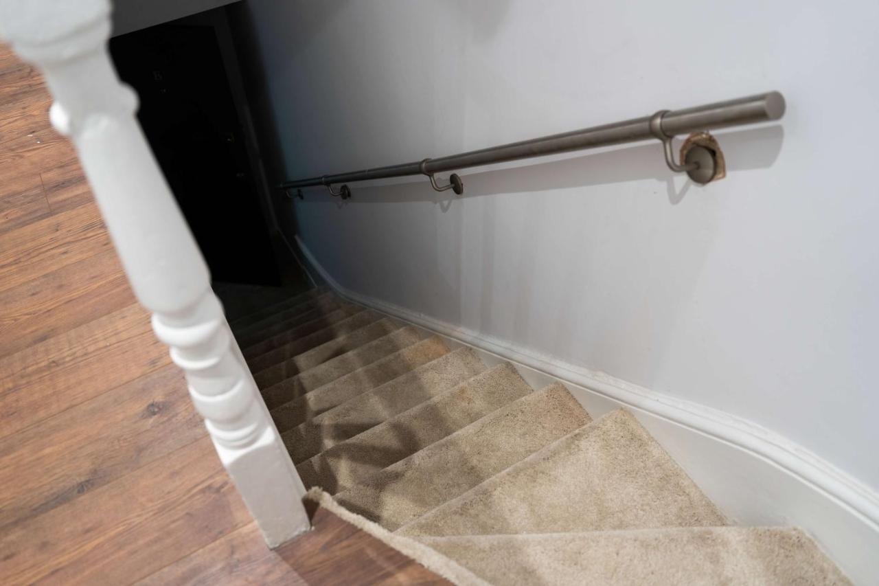 Appartamento Kensington High 2 Bedroom Londra