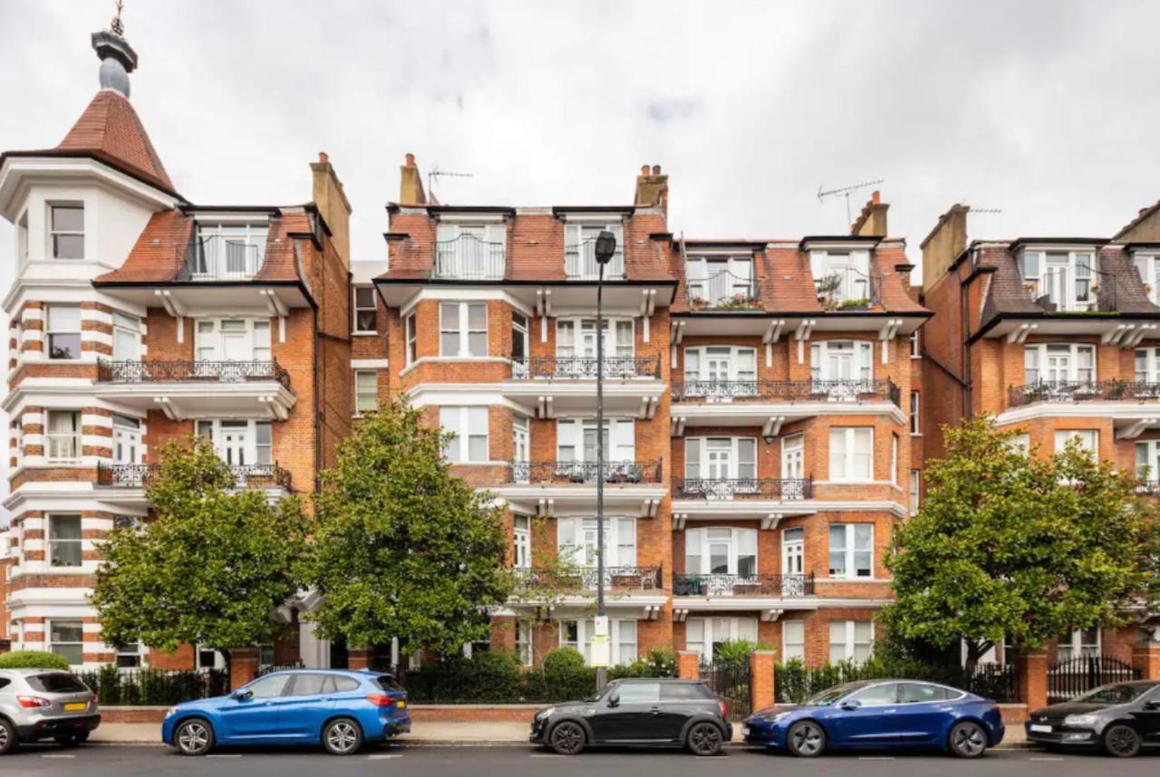Luxury Specious In Central *