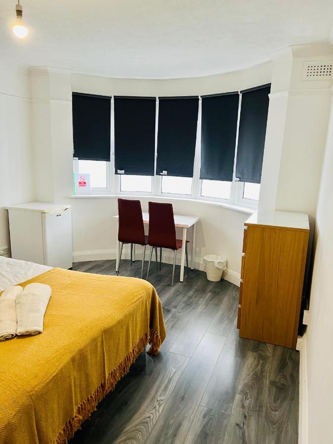 Beautiful Private In Willesden Appartement