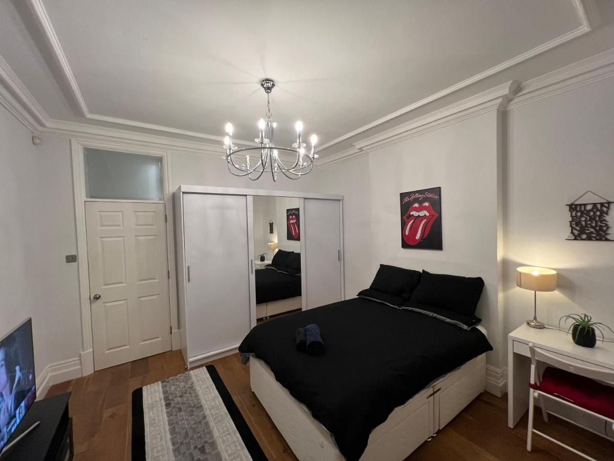 Luxury Specious In Central *