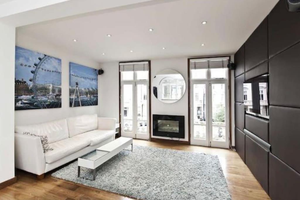Designer 2 Bedroom Pimlico Lejlighed