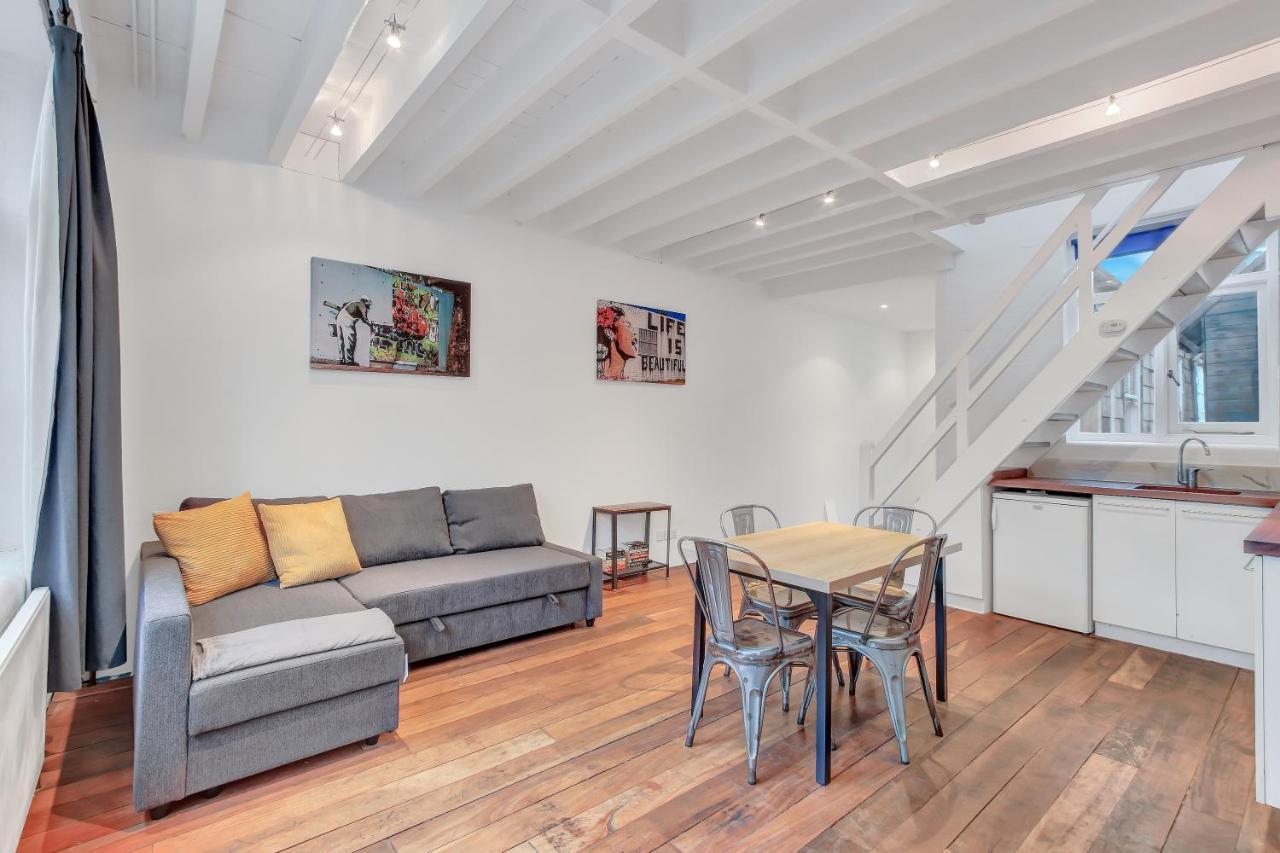 Stunning Shoreditch Loft Warehouse Style * Londen