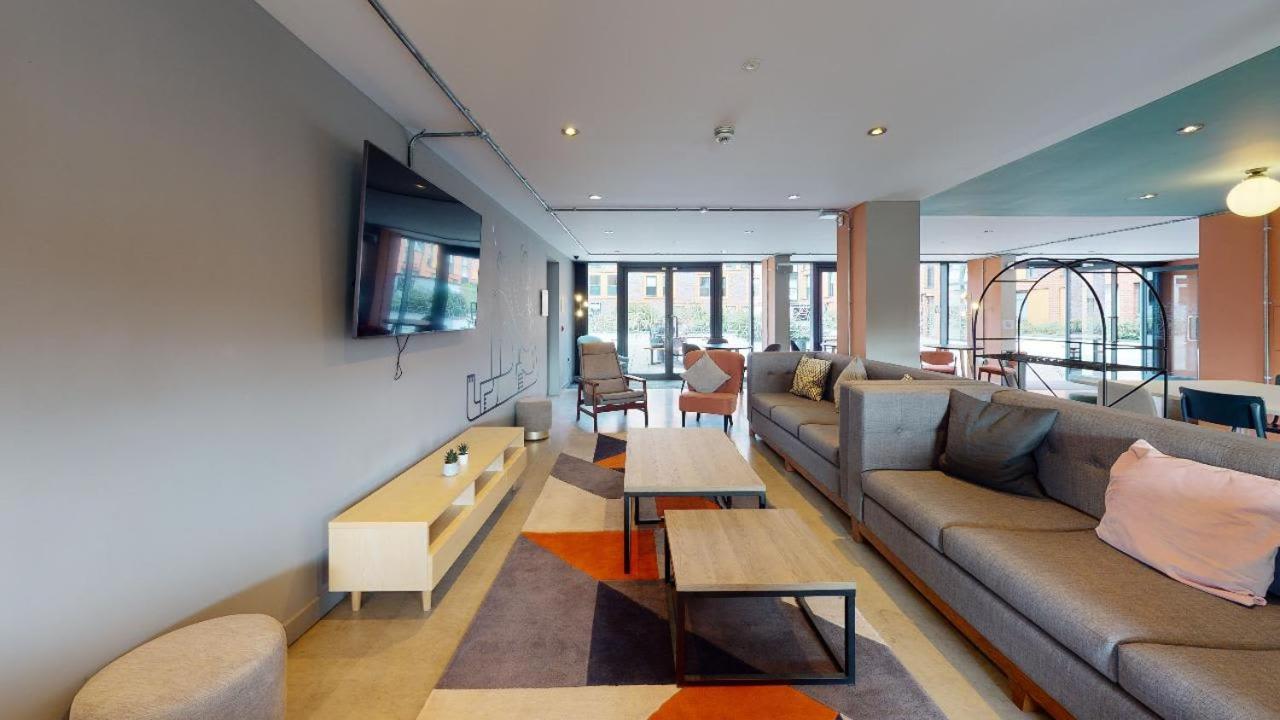 Lejlighed For Students Only Private Bedrooms With Shared Kitchen And At Iq Haywood House In London